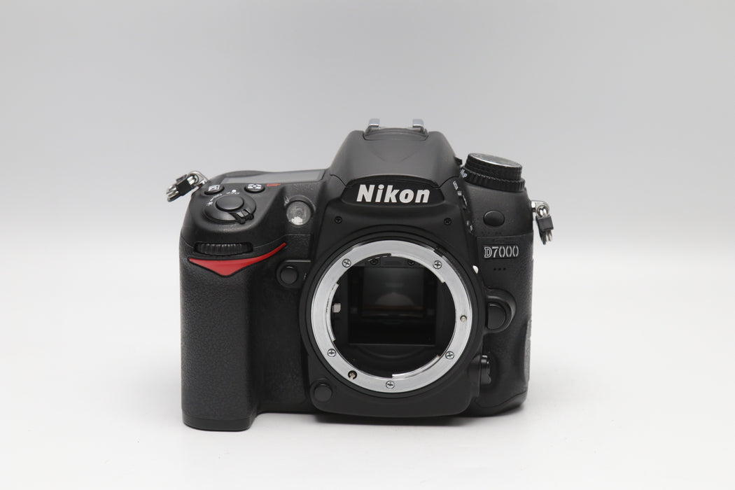 Used Nikon D7000 Body (Good)