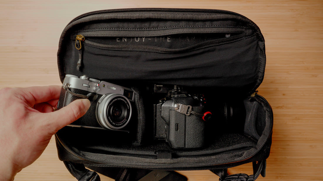 Clever Supply Co. Camera Sling Bag, 6L - Black