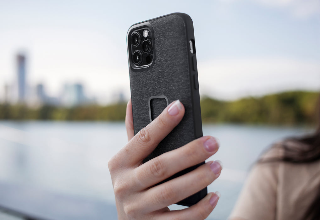 Peak Design Mobile Everyday Fabric Case for iPhone 13 - Charcoal