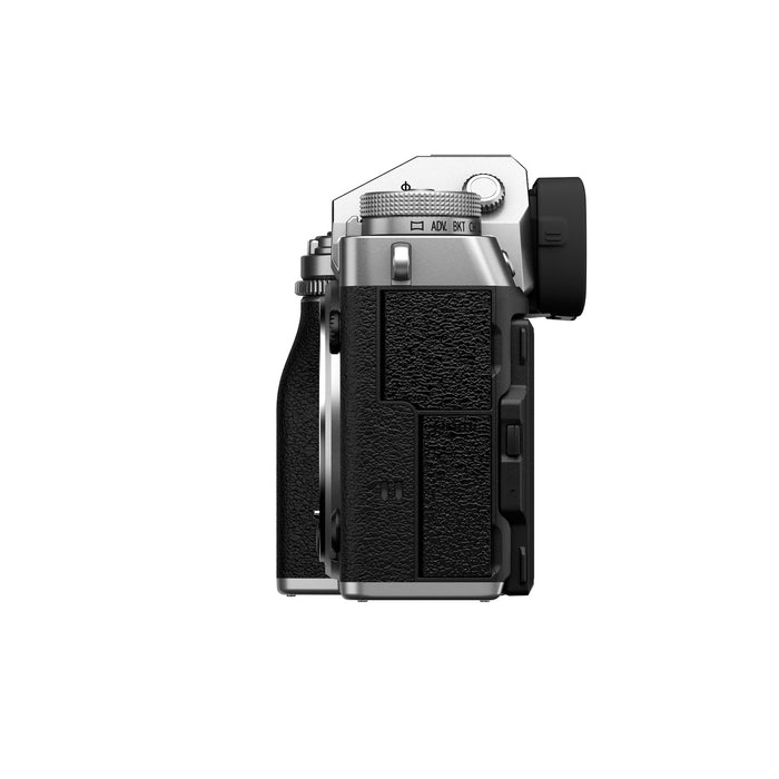 Fujifilm X-T5 Mirrorless Camera with XF 16-80mm f/4 R OIS WR Lens - Silver