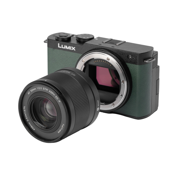 Viltrox AF 50mm f/2.0 Air Full-Frame Lens for Leica L-Mount