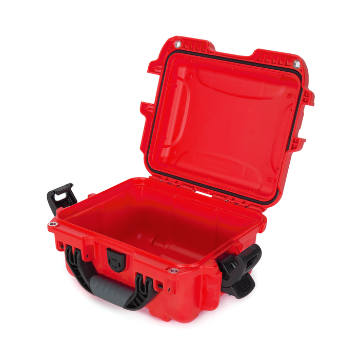 Nanuk 905 Small-Series Protective Case with Cubed Foam & Lid Foam - Red