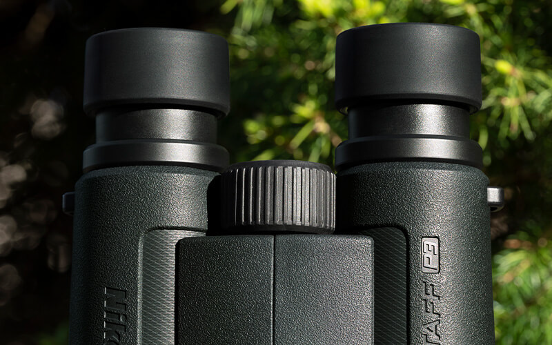 Nikon PROSTAFF P3 10x30 Binoculars