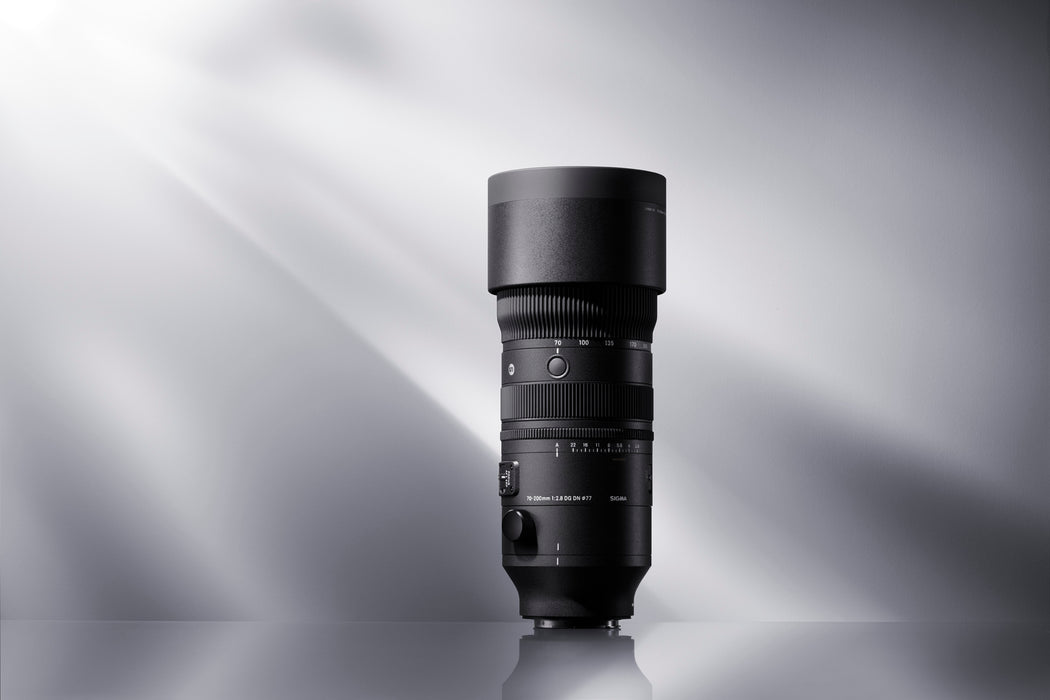 Sigma 70-200mm f/2.8 DG DN OS Sports Lens - Leica L Mount
