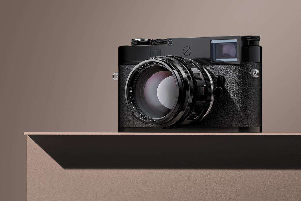 Leica M11 Rangefinder Camera - Glossy Black