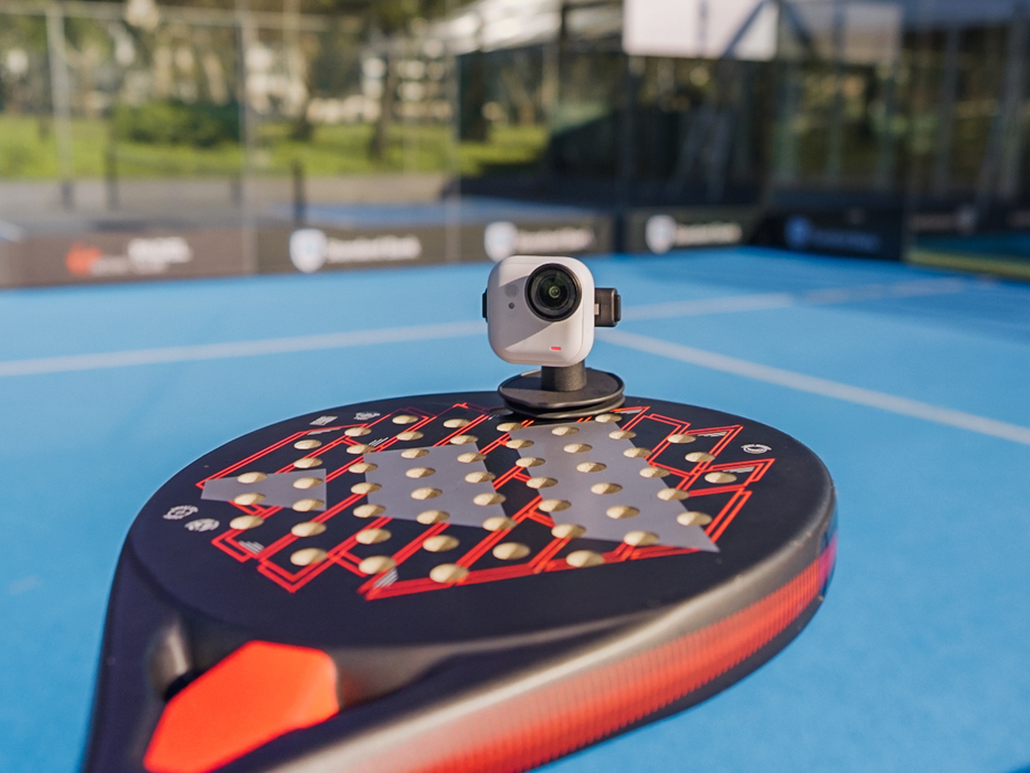 Insta360 GO Ultra Standard Bundle - Midnight Black