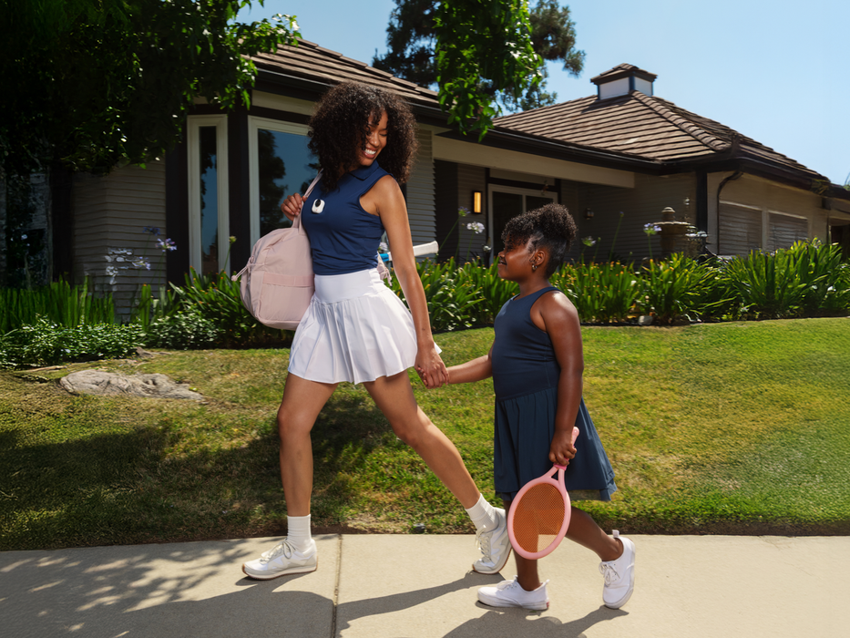 Insta360 GO Ultra Standard Bundle - Midnight Black