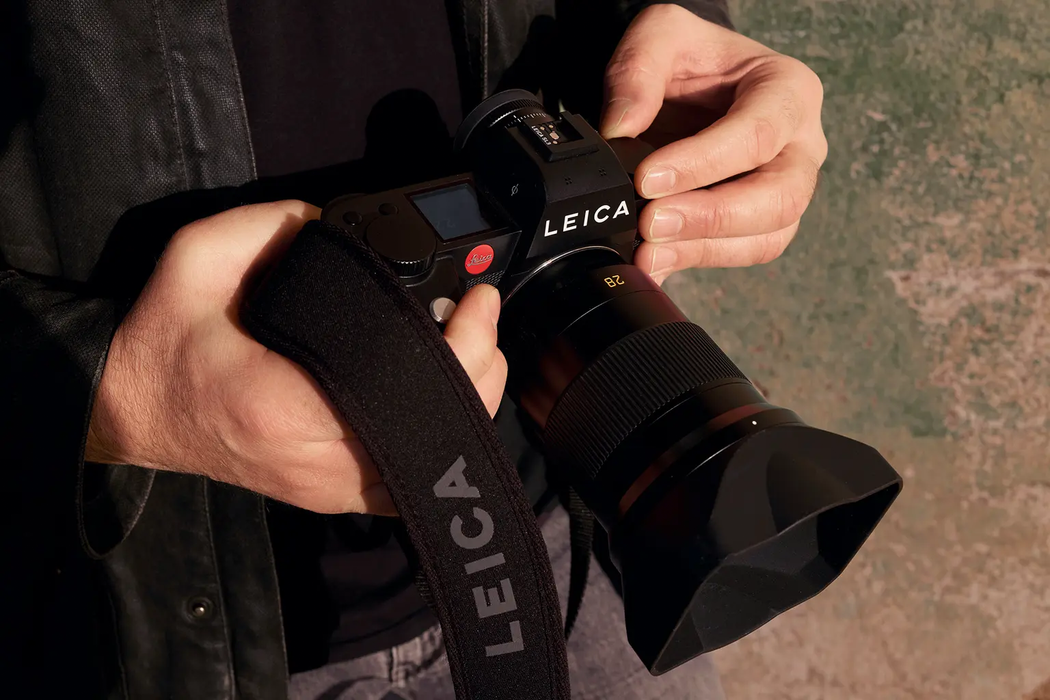 Leica APO-Summicron-SL 28mm f/2 ASPH. Lens