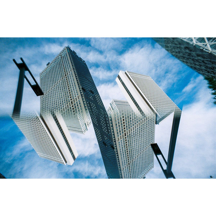 Lomography LomoApparat 21mm Wide-Angle 35mm Film Camera - Fluffy Omelet Edition