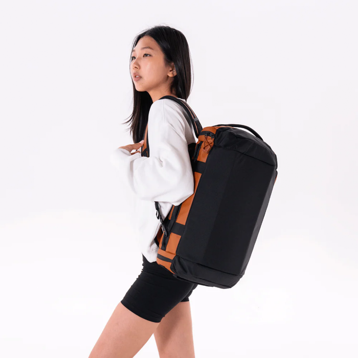 Wandrd CarryAll 30L Duffle - Sedona Orange