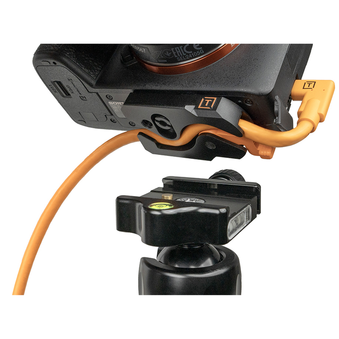 Tether Tools TetherGuard LeverLock Plate & TetherPro USB-C 15′ (4.6m) Cable Kit