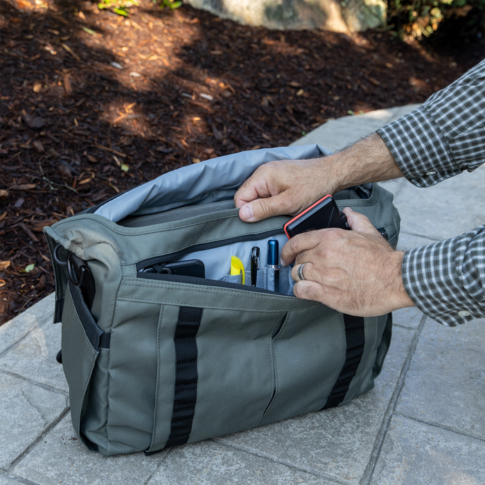 ProMaster Jasper 2.0 Large 10L Satchel Bag - Green