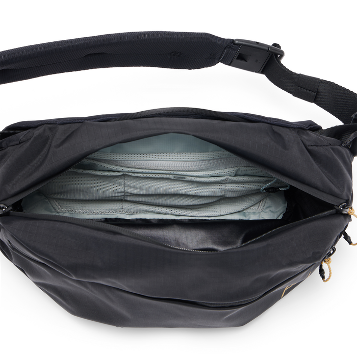 Peak Design Outdoor Sling 7L - Black — Glazer's Camera Peak Design Outdoor Sling 7L - Black — Glazer's Camera
