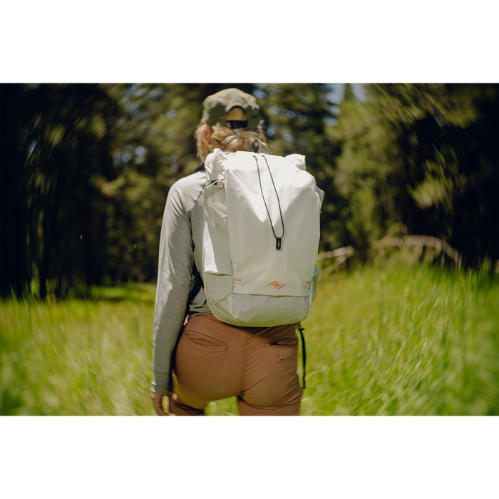 Peak Design Outdoor 25L Backpack - Cloud