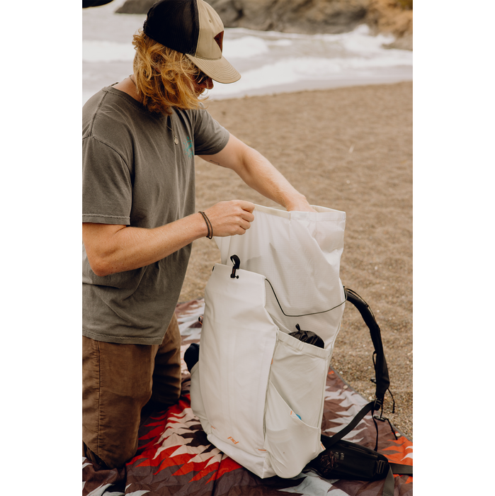 Peak Design Outdoor 45L Backpack - Cloud