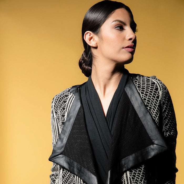 Savage #04 Sand Seamless Background Paper 53" x 36'