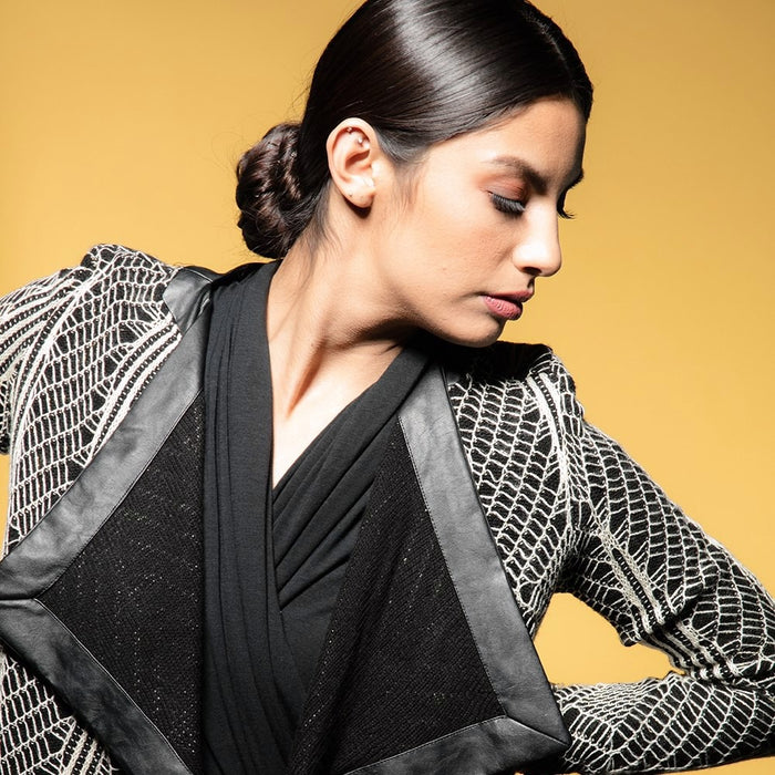 Savage #04 Sand Seamless Background Paper 53" x 36'