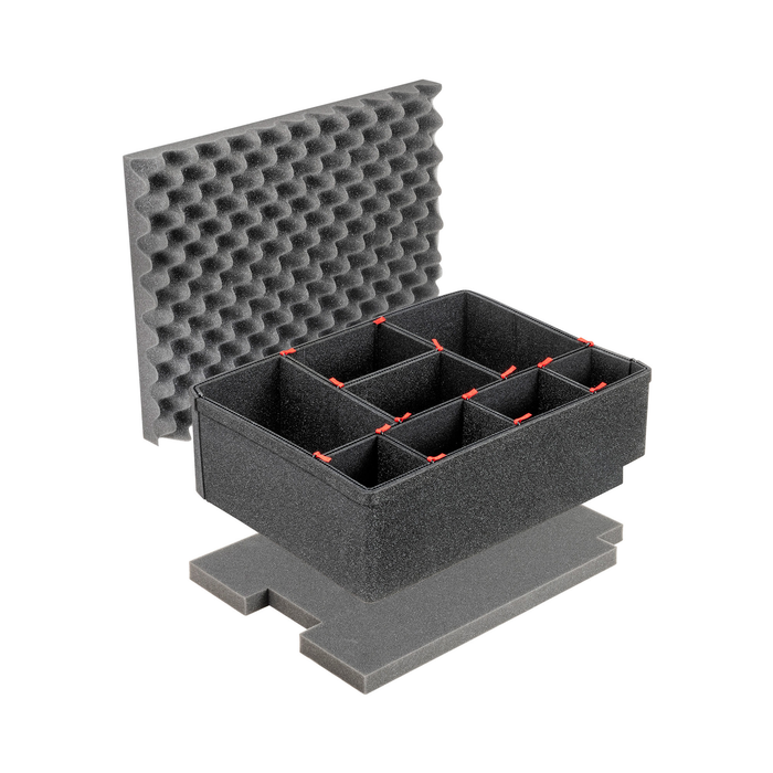 Pelican 1560 Protector Case with TrekPak Dividers & Lid Foam - Black