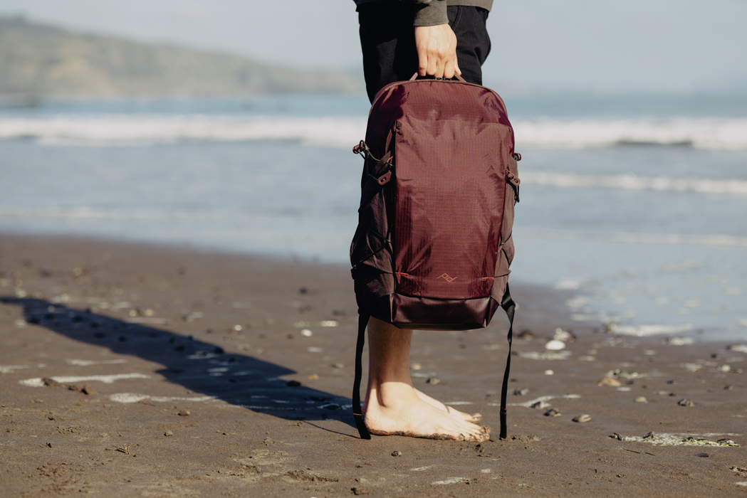 Peak Design Outdoor 18L Backpack - Eclipse