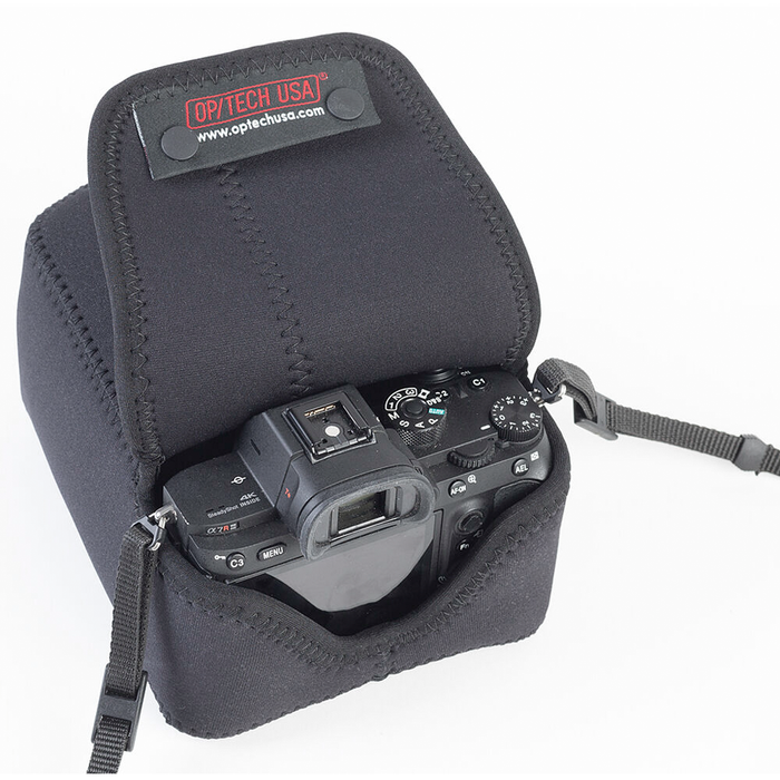 Op/Tech Soft Pouch for Camera & Lens, Digital D-Midsize OS (Oversize) - Black