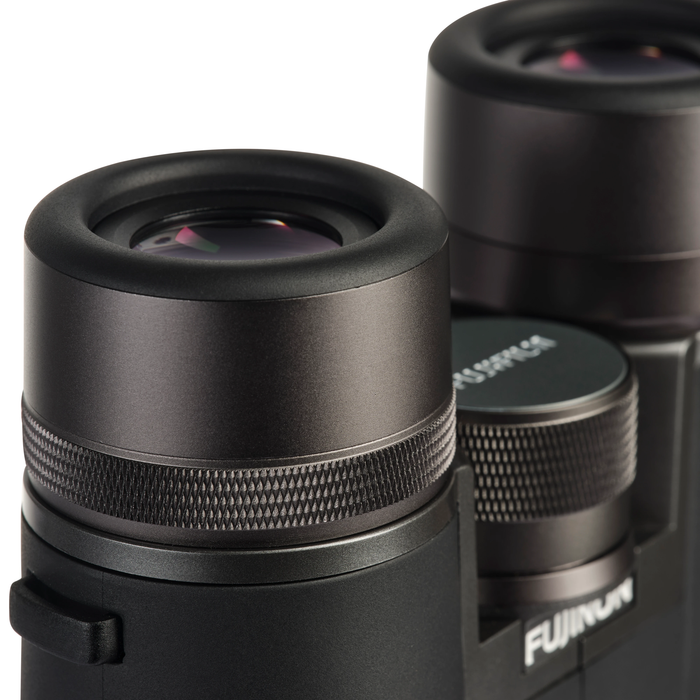 Fujinon HYPER-CLARITY HC 10x42 High-Definition Binoculars