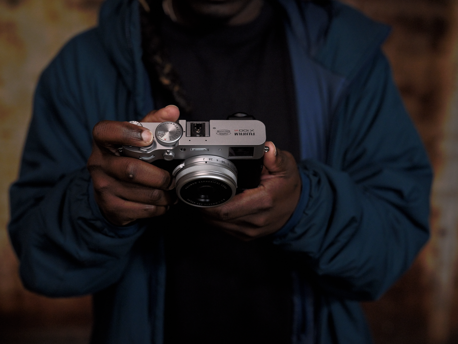 Fujifilm X100VI Digital Camera - Black