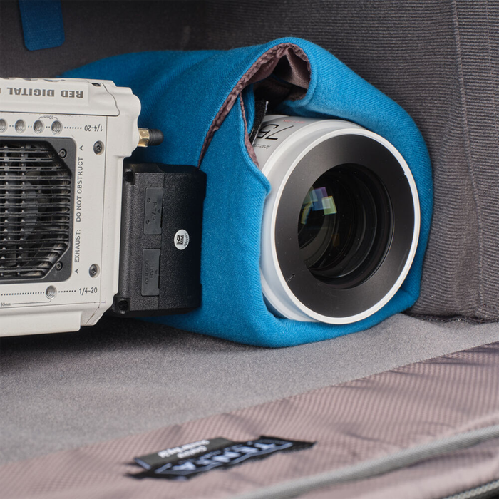 Tenba Cineluxe V2 Shoulder Bag 16, 18L - Black