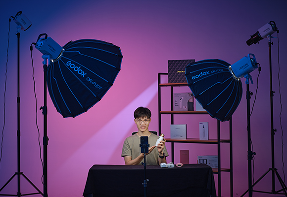 Godox LITEMONS LA300R Full-Color LED Light