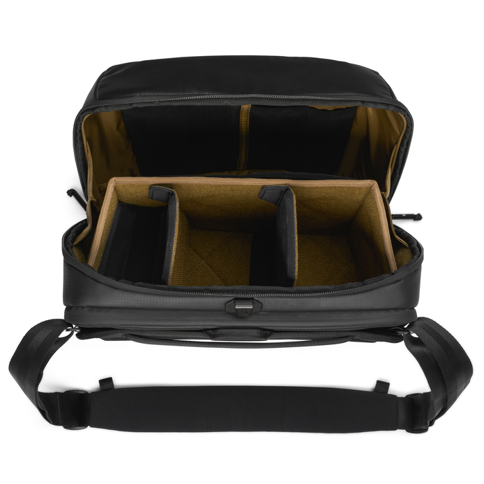 Nomatic McKinnon 13L Camera Messenger Bag - Black