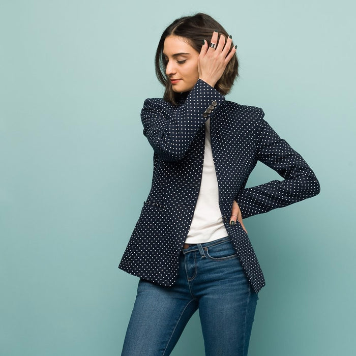 Savage #02 Sky Blue Seamless Background Paper 107" x 36' - In Store Pick Up Only