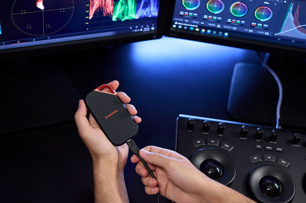 SanDisk 2TB Extreme PRO Portable SSD V3