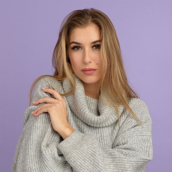 Savage #29 Orchid Seamless Background Paper 107" x 36' - In Store Pick Up Only