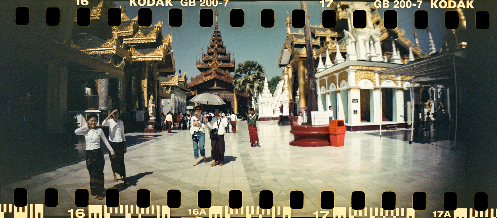 Lomography Sprocket Rocket 35mm Panoramic Film Camera - Coconut