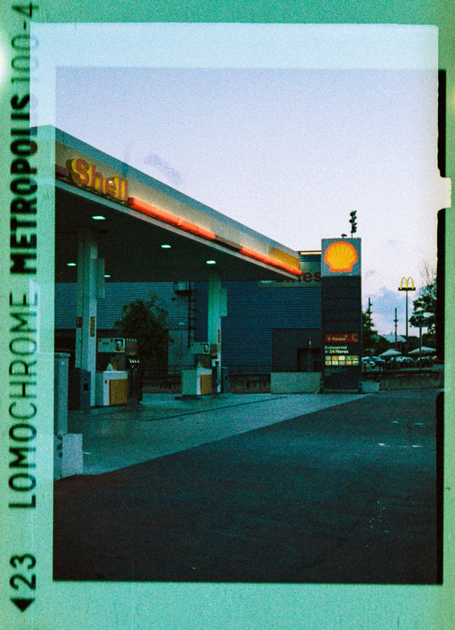 Lomography LomoChrome 2021 Metropolis 100-400 Color Negative - 110 Film, 24 Exposures, Single Roll