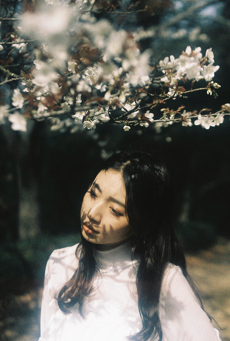 Lomography LomoChrome Color ’92 Sun-kissed 400 Color Negative - 35mm Film, Single Roll