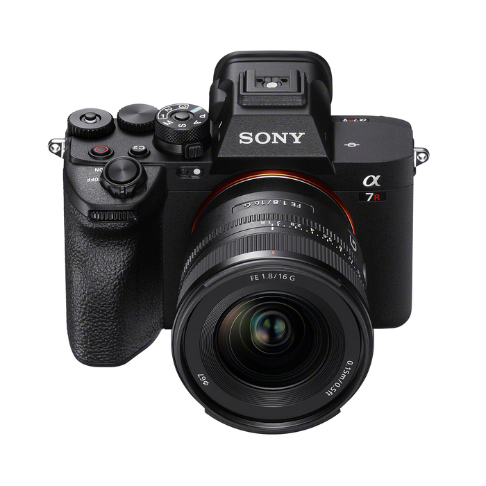 Sony FE 16mm f/1.8 G Lens