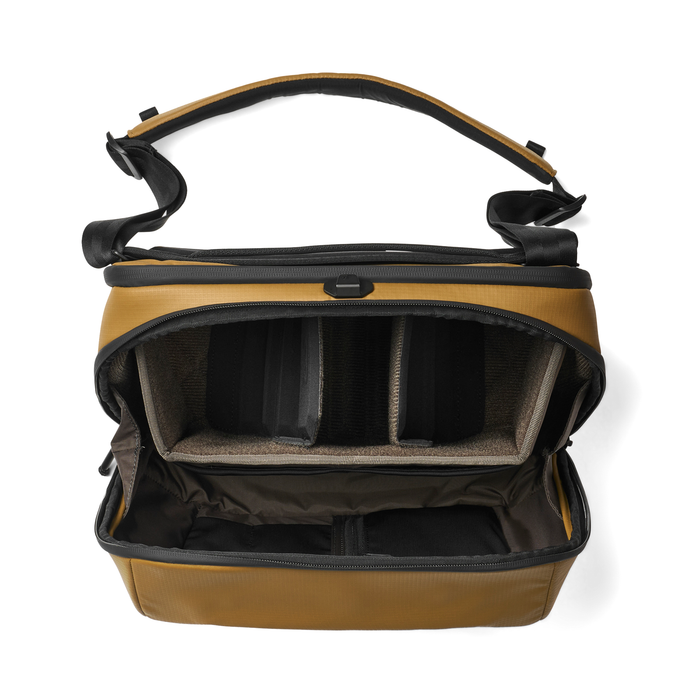 Nomatic McKinnon 13L Camera Messenger Bag - Coyote
