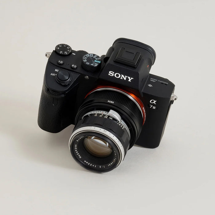 Urth Manual Lens Mount Adapter for M42-Mount Lens to Sony E-Mount Camera Body