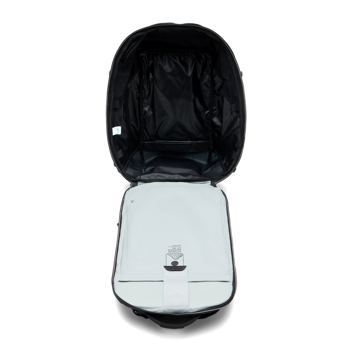 Peak Design Outdoor 18L Backpack - Black