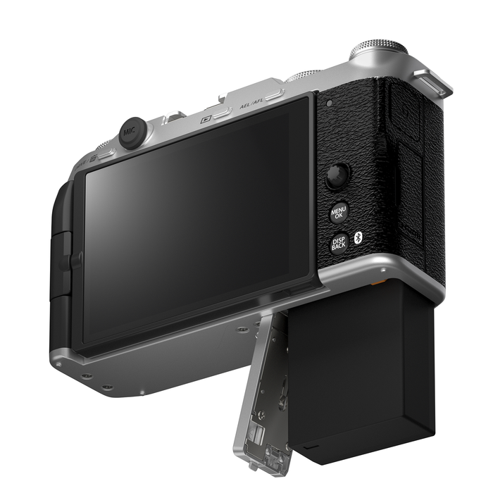 Fujifilm X-M5 Mirrorless Camera with XC 15-45mm f/3.5-5.6 OIS PZ Lens - Silver