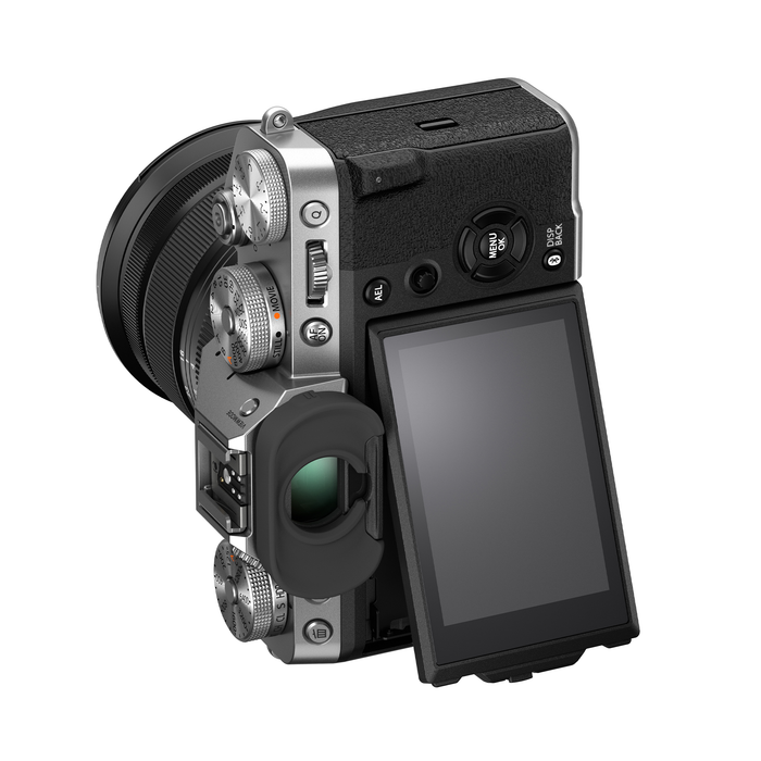 Fujifilm X-T5 Mirrorless Camera with XF 16-80mm f/4 R OIS WR Lens - Silver