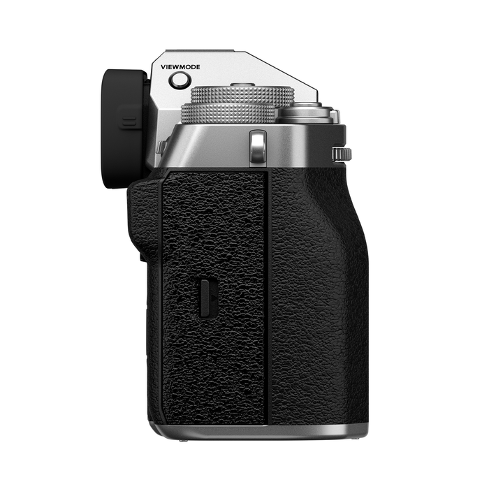 Fujifilm X-T5 Mirrorless Camera with XF 16-80mm f/4 R OIS WR Lens - Silver