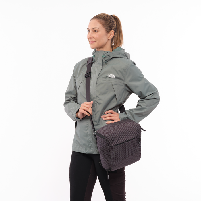 Shimoda Side Lite 22 Women's Starter Kit with Medium Modular Top Loader - Black/White