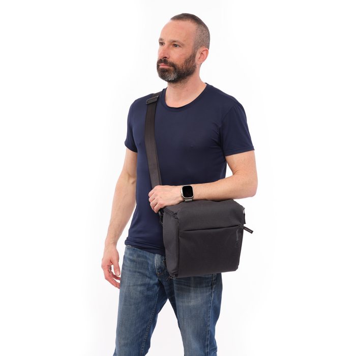 Shimoda Side Street 28 Starter Kit with Medium Modular Top Loader - Anthracite Black