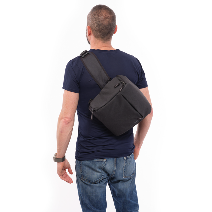 Shimoda Side Street 22 Starter Kit with Medium Modular Top Loader - Anthracite Black