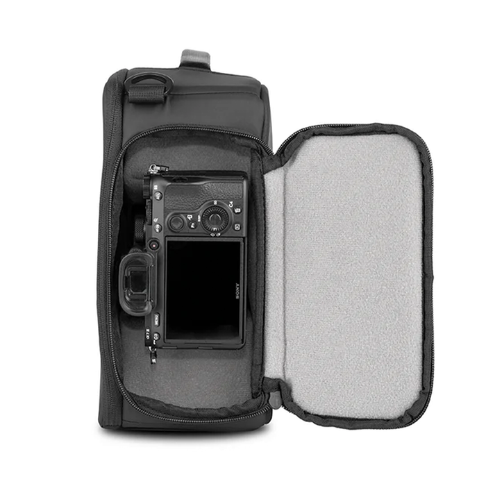 Wandrd PRVKE Pocket Photo Bundle 31L Backpack - Black