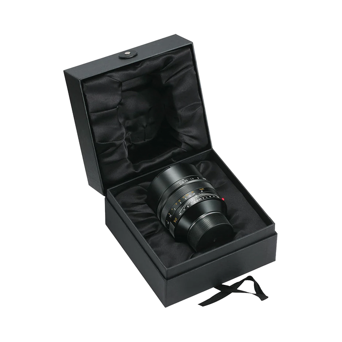 Leica Noctilux-M 50mm f/0.95 ASPH. Lens
