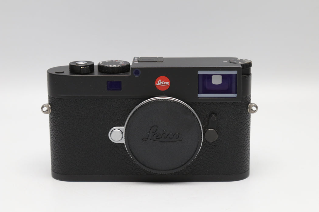 Used Leica M11 Wear on Edges Please look at Images