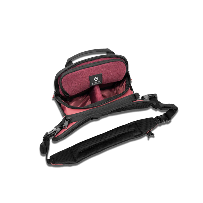 Wandrd Rogue 4L Sling V2 - Rhone Burgundy
