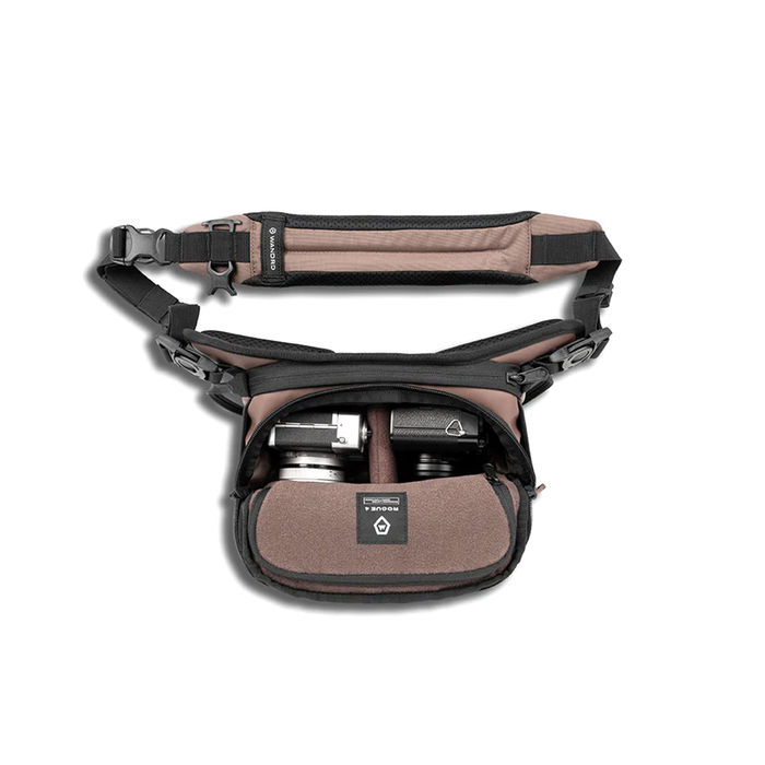 Wandrd Rogue 4L Sling V2 - Atacama Clay